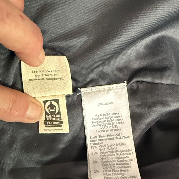 Madewell women’s  winter dress coat. - Picture 4 of 11